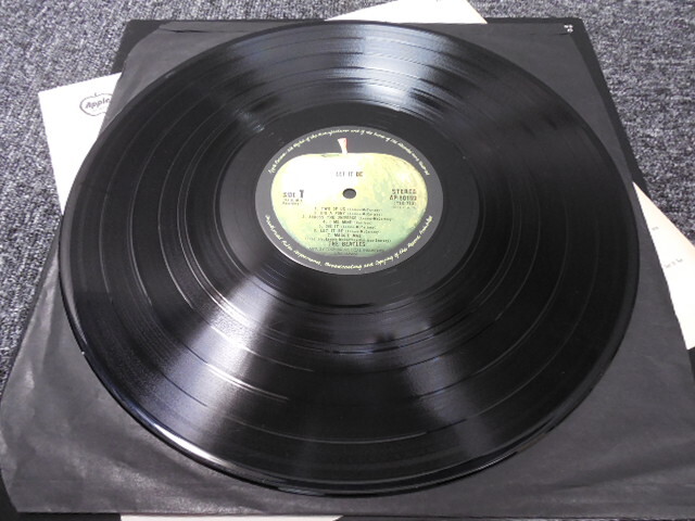 Item photo