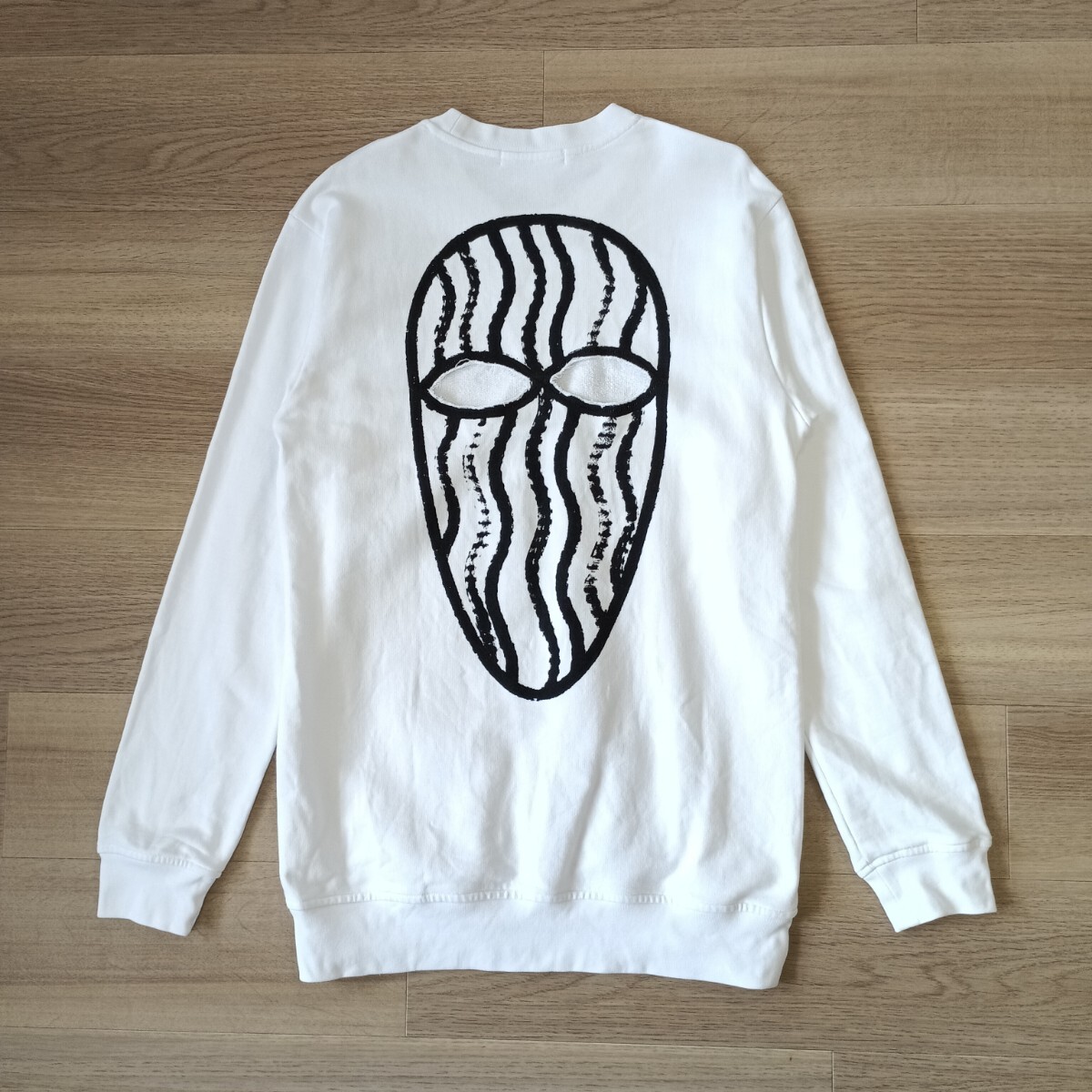 Item photo