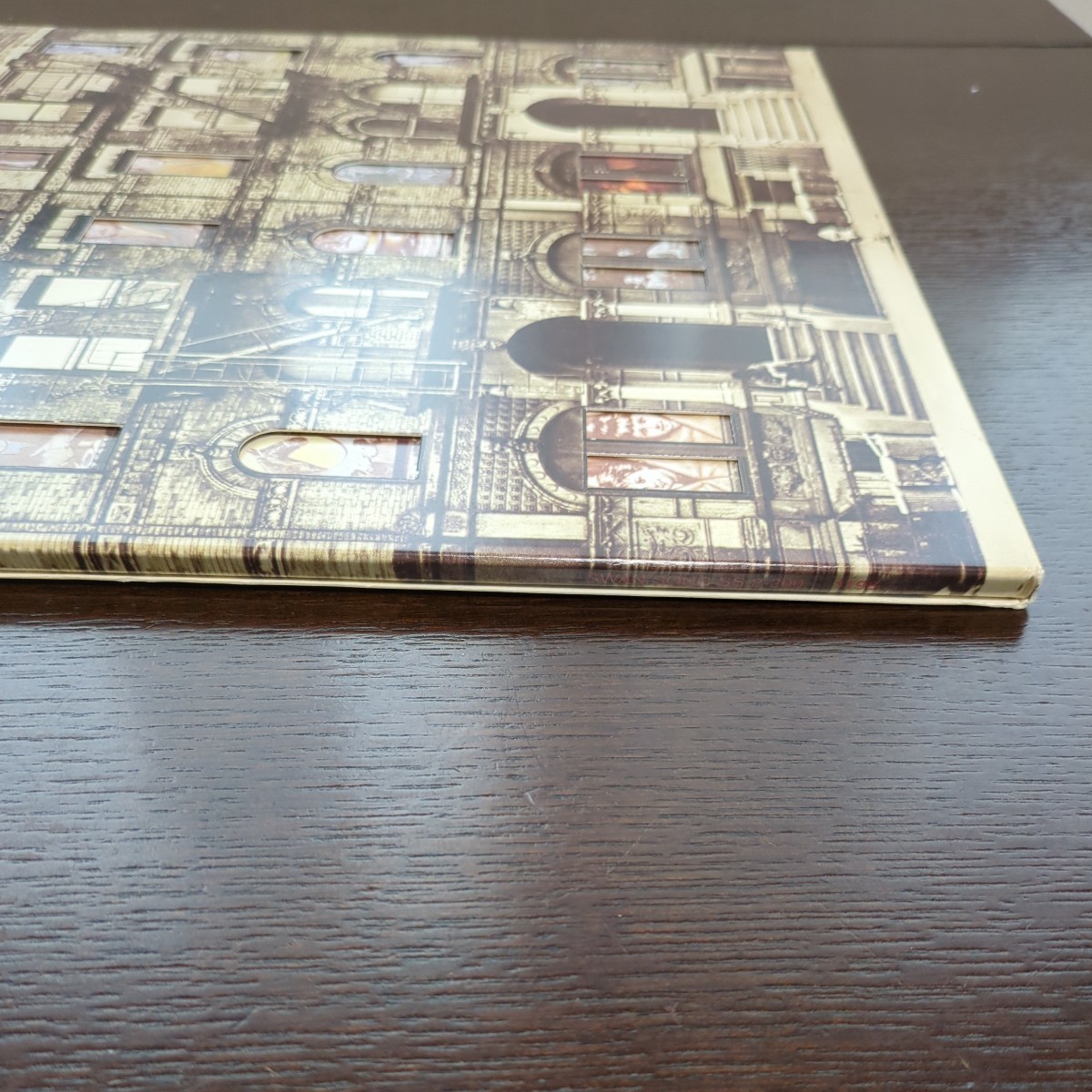 Item photo
